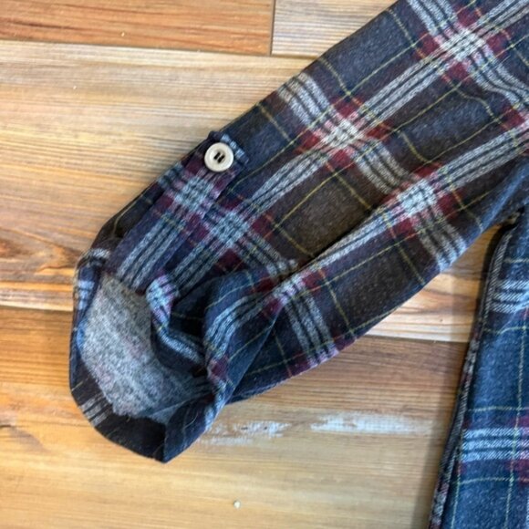 Women’s Casual Brown and Red Tunic Top Shirt with 3/4 Sleeves. - Picture 3 of 3